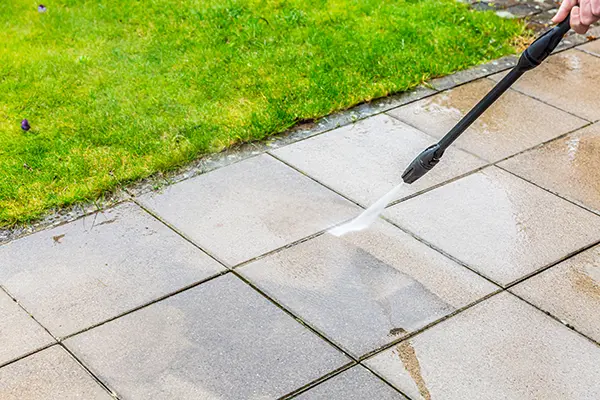 pressure washing on walkways