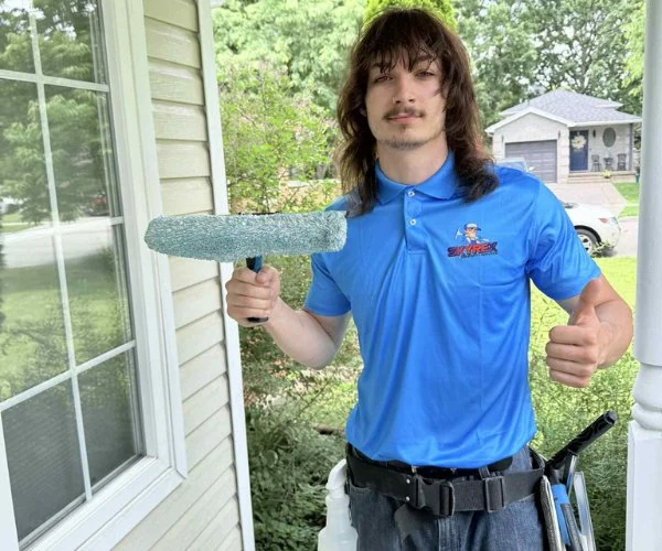 Why Choose SKYREX for Window Cleaning Service in Toronto